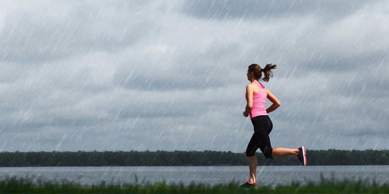 5 ข้อควรระวังในการออกกำลังกายช่วงฤดูฝน